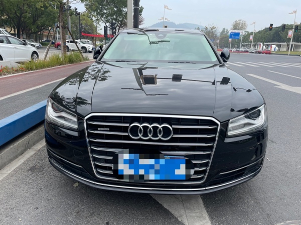 奥迪 奥迪A8  2014款 A8L 45 TFSI quattro舒适型