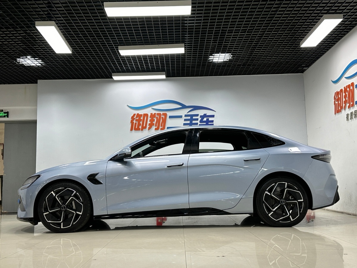 比亞迪 海豹  2022款 700km 長(zhǎng)續(xù)航后驅(qū)版圖片