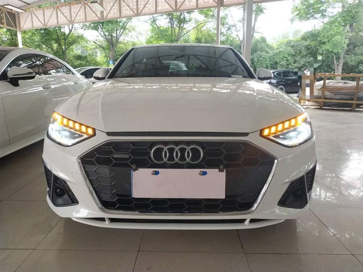 奧迪 奧迪A4L  2020款 40 TFSI 豪華動(dòng)感型圖片