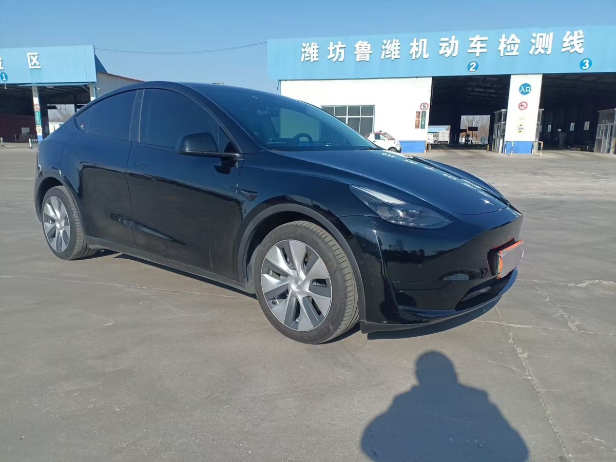 特斯拉 Model Y  2022款 改款 后輪驅(qū)動(dòng)版圖片