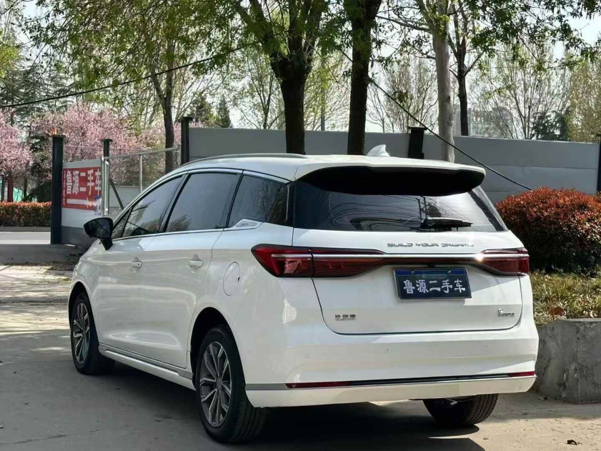 哪吒 哪吒U  2021款 Pro 400 巡航版圖片
