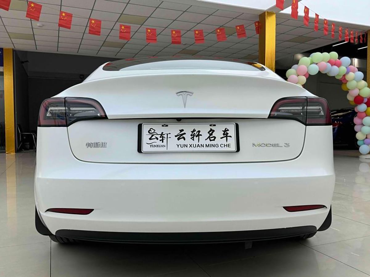 特斯拉 Model 3  2022款 改款 后輪驅(qū)動版圖片