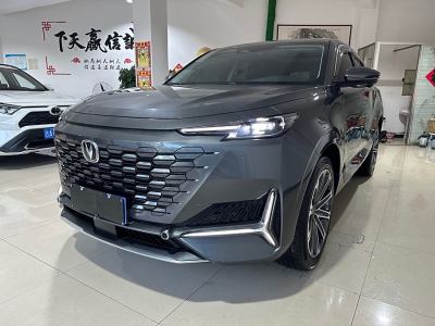 2021年10月 長(zhǎng)安 長(zhǎng)安UNI-K 2.0T 全輪驅(qū)動(dòng)尊貴型圖片