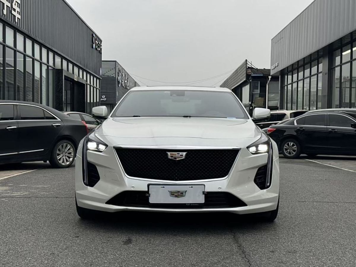 凱迪拉克 CT6  2020款 28T 領(lǐng)先超級(jí)巡航型圖片