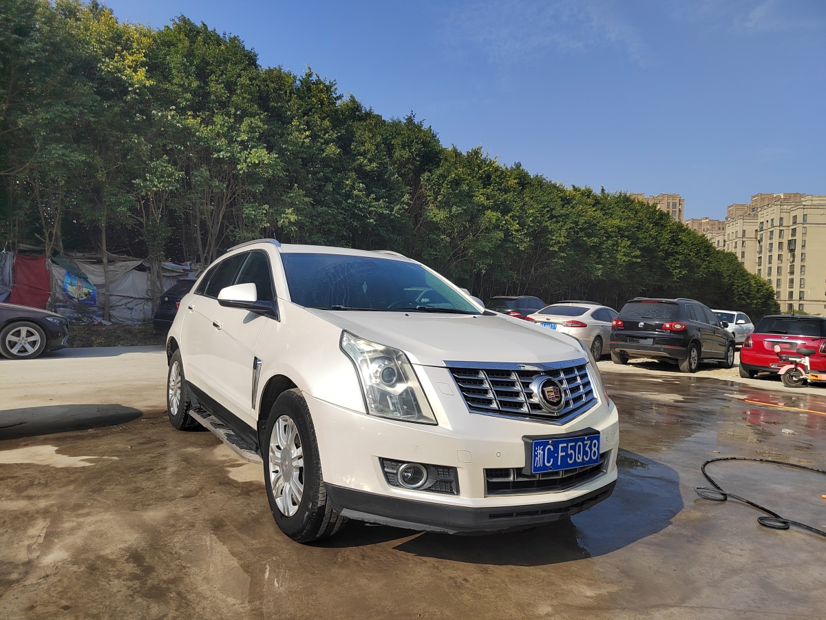 凱迪拉克 SRX  2014款 3.0L 精英型圖片