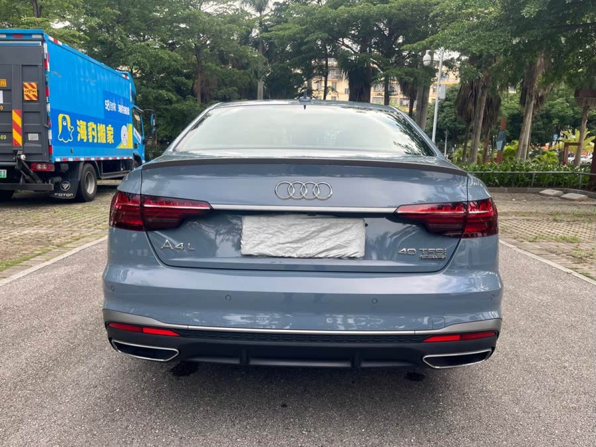 奧迪 奧迪A4L  2022款 40 TFSI quattro RS套件燃速型圖片