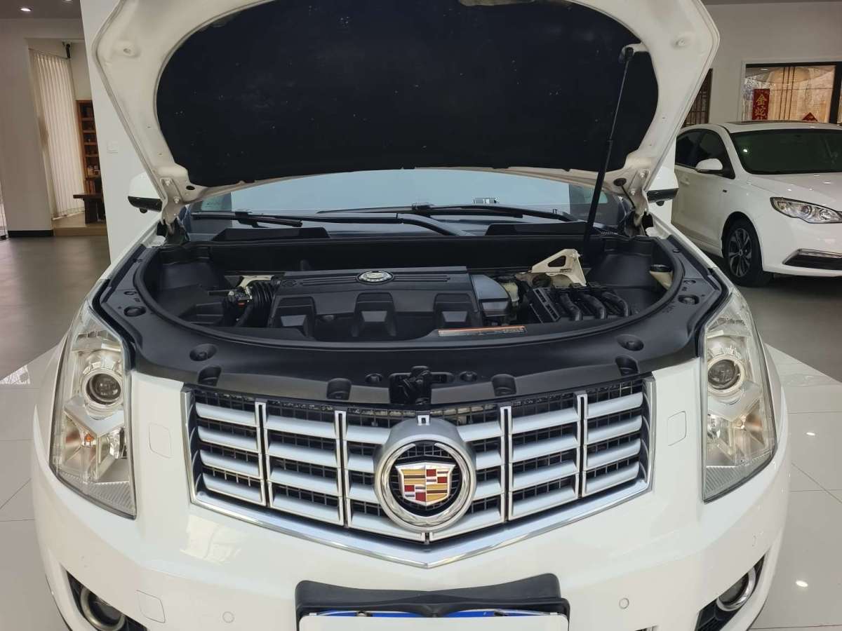 凱迪拉克 SRX  2014款 3.0L 豪華型圖片