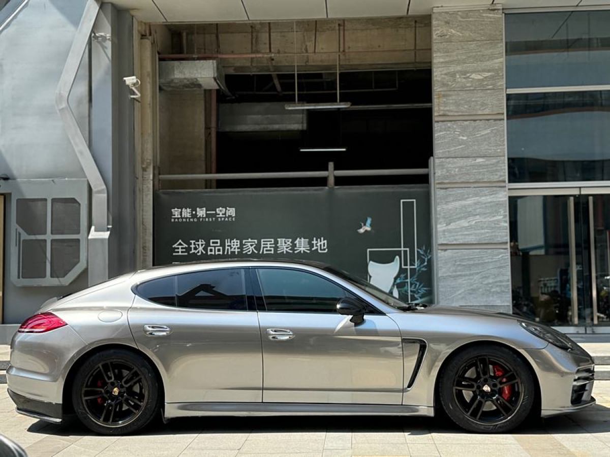 2010年8月保時捷 Panamera  2010款 Panamera 4S 4.8L