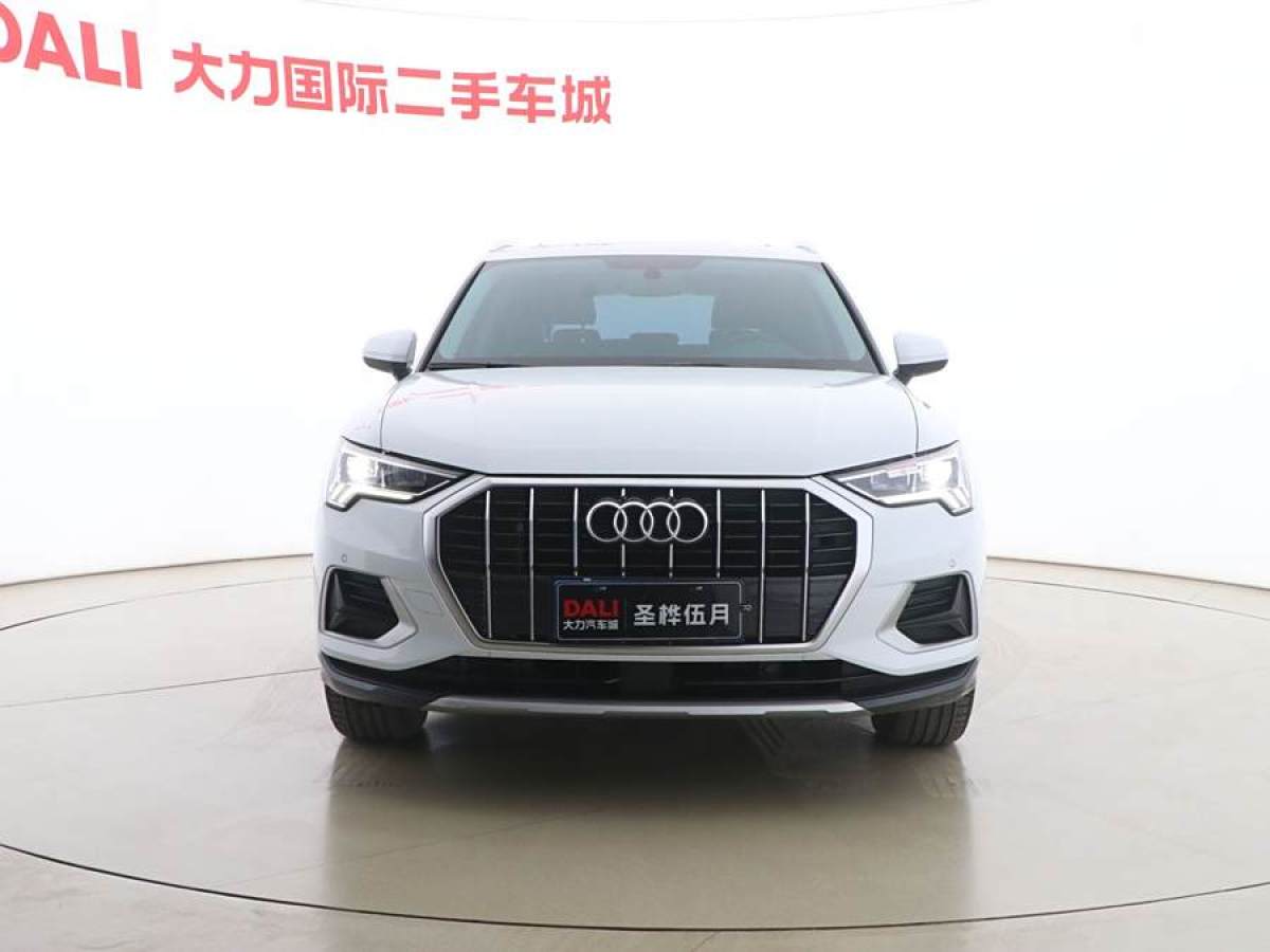 奧迪 奧迪Q3  2019款  35 TFSI 時尚致雅型圖片