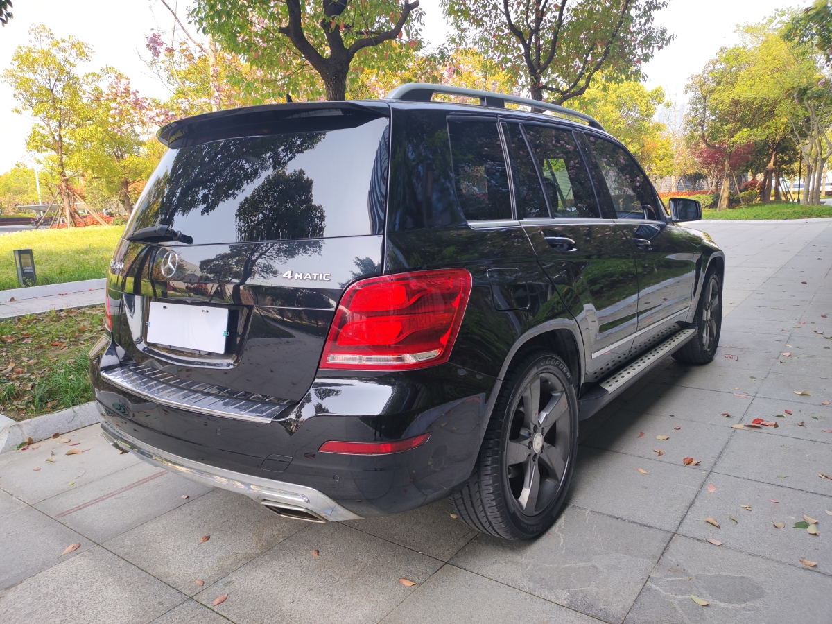 奔驰 奔驰GLK级  2013款 GLK 300 4MATIC 动感天窗型图片