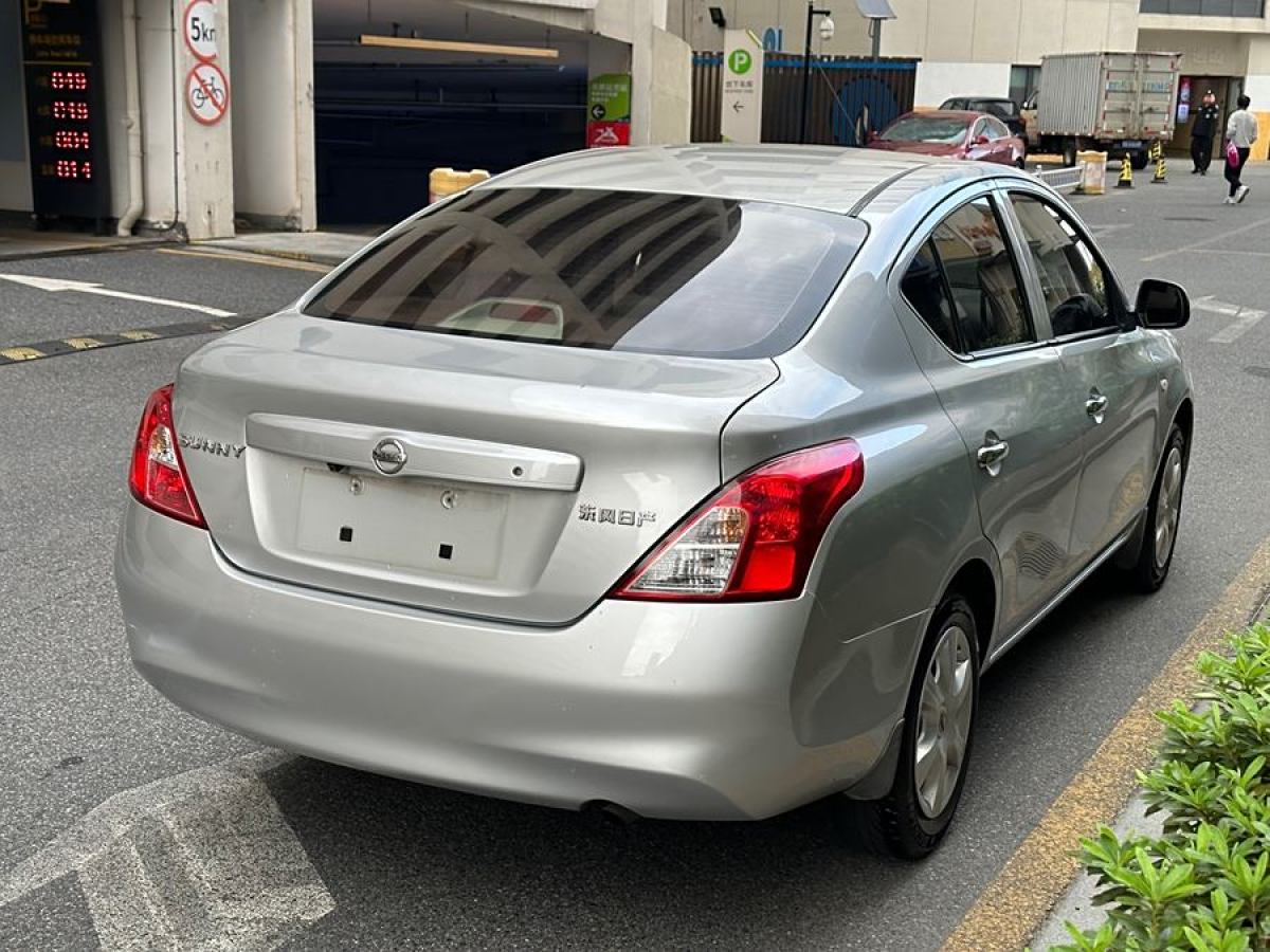 日產(chǎn) 陽光  2011款 1.5XE CVT舒適版圖片