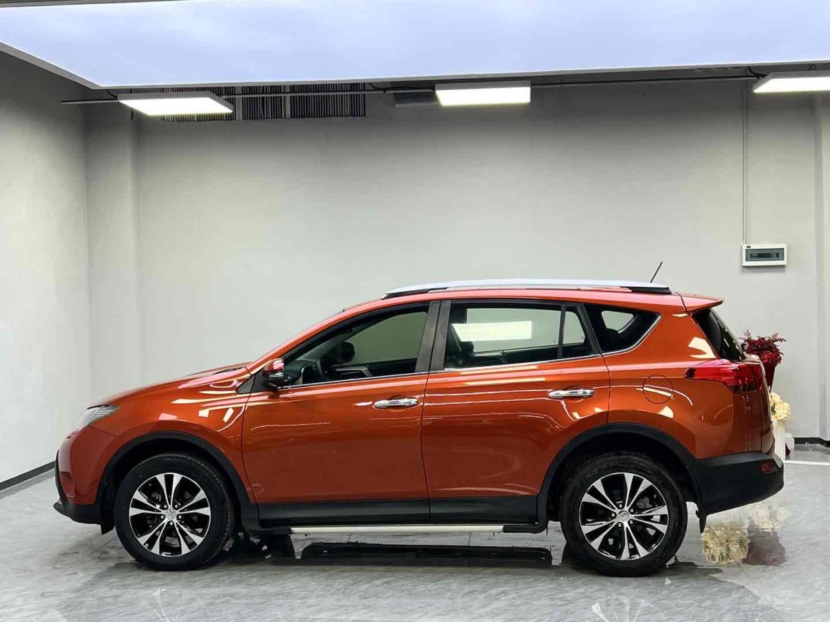 豐田 RAV4榮放  2013款 2.5L 自動四驅豪華版圖片