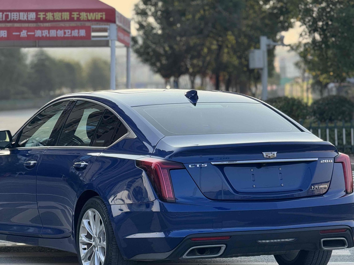 凱迪拉克 CT5  2021款 28T 領(lǐng)先運(yùn)動(dòng)型圖片