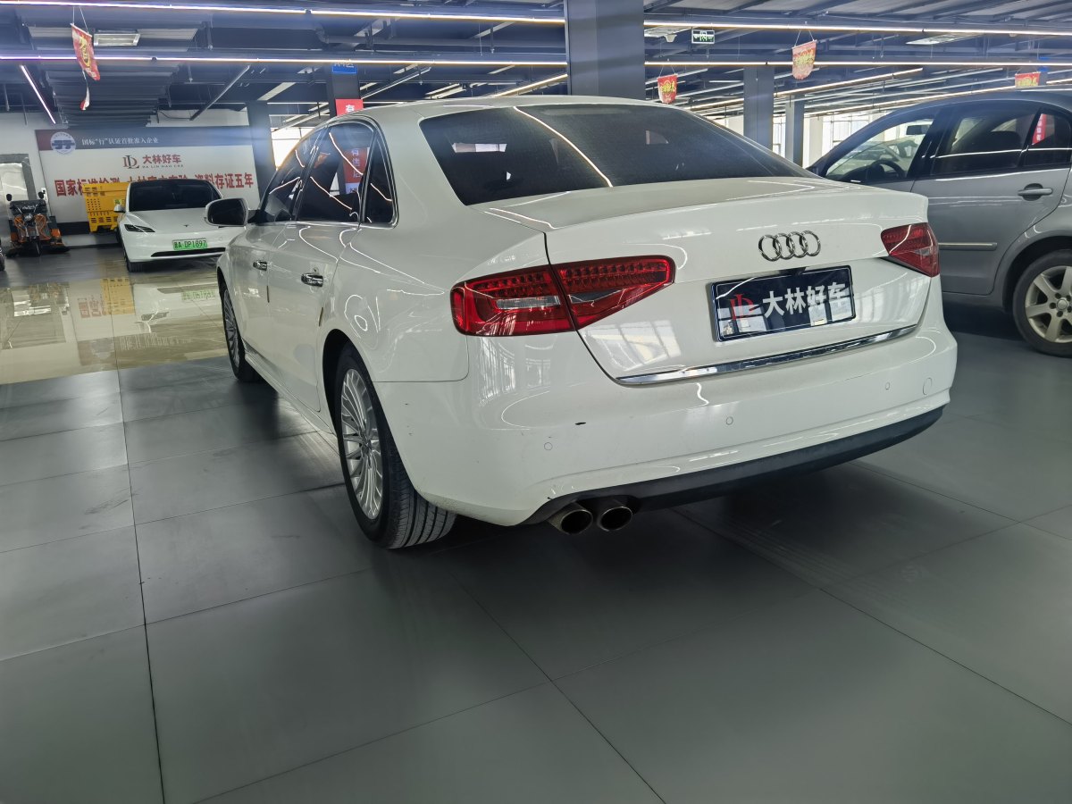 奧迪 奧迪A4L  2015款 35 TFSI 自動(dòng)舒適型圖片