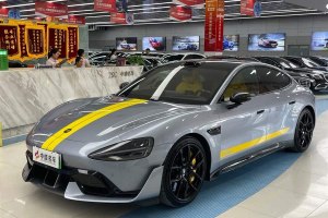 小米SU7 小米 700km 后驅(qū)標(biāo)準(zhǔn)創(chuàng)始版