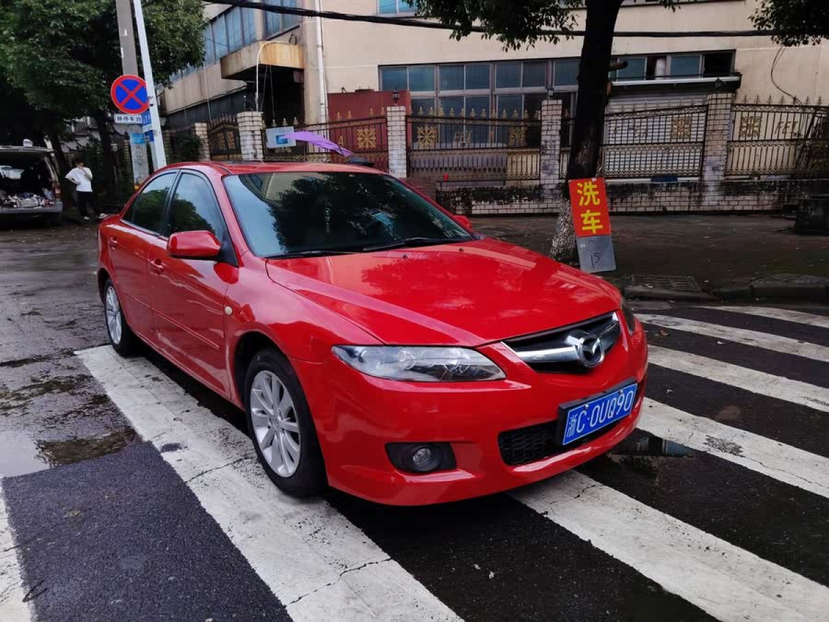 馬自達(dá) 馬自達(dá)6  2012款 2.0L 自動(dòng)時(shí)尚型圖片