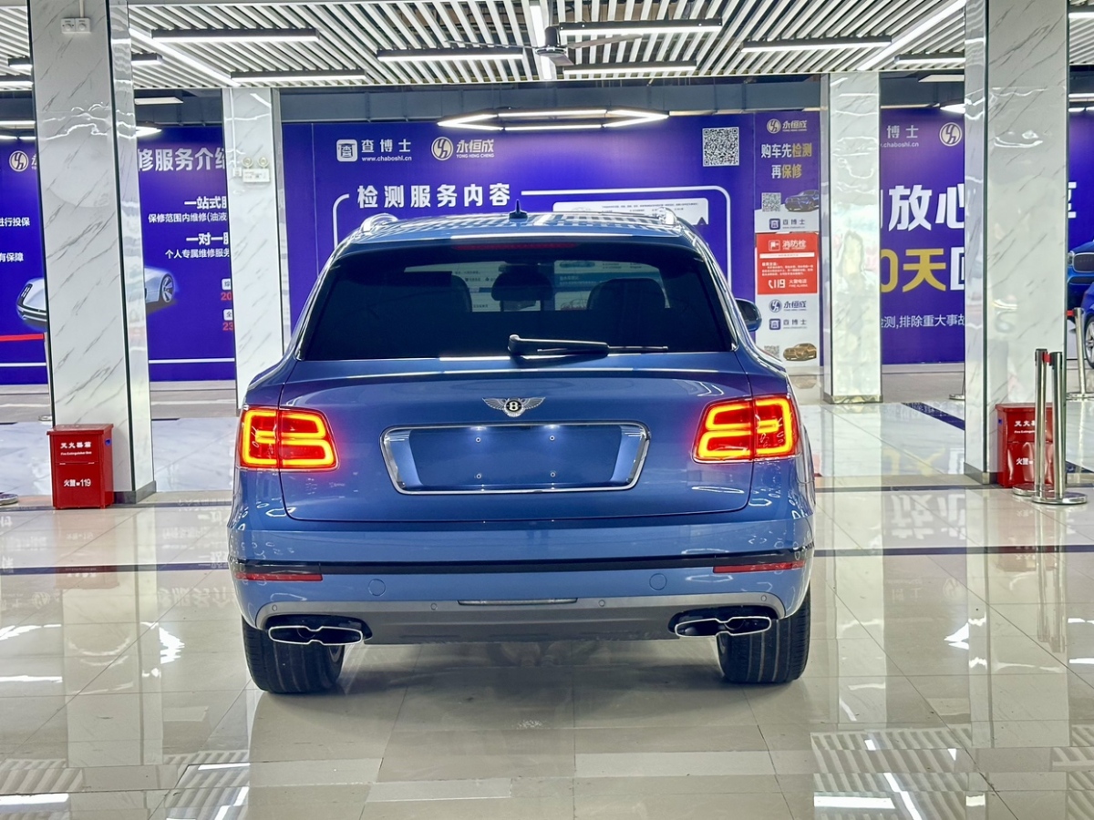 賓利 添越  2018款 4.0T V8圖片