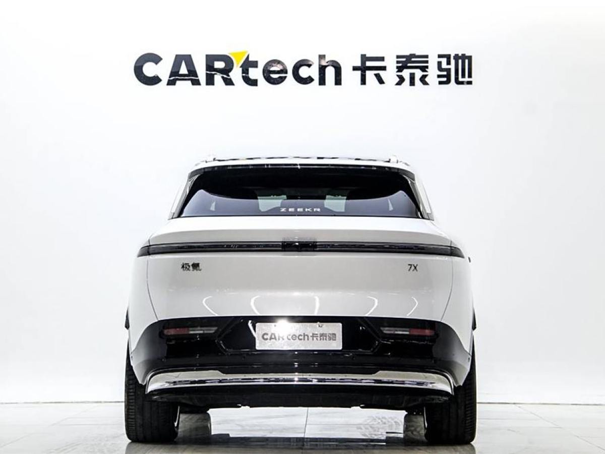 極氪 極氪7X  2025款 75kWh 后驅(qū)智駕版圖片