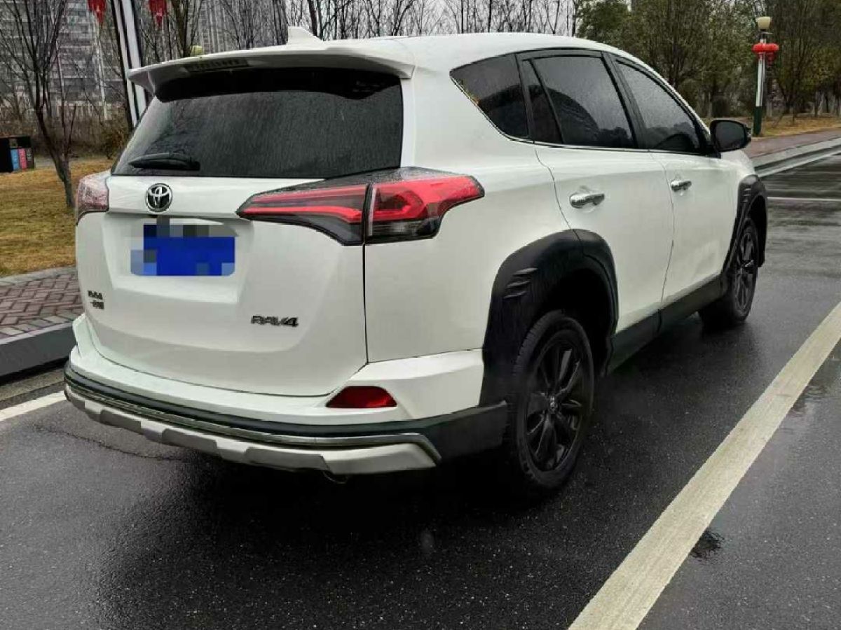 豐田 RAV4榮放  2019款  2.0L CVT兩驅(qū)風尚版 國VI圖片