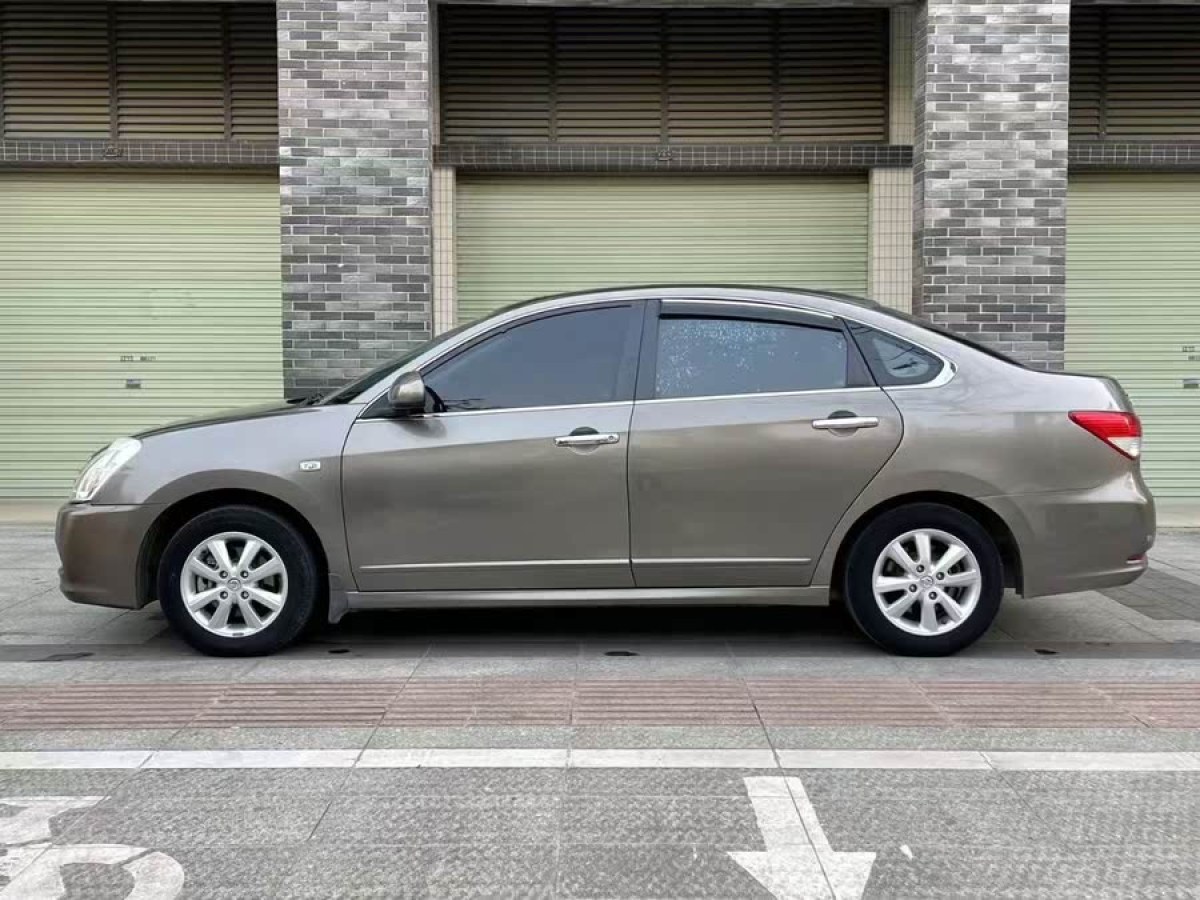 日產(chǎn) 軒逸  2018款 經(jīng)典 1.6XE+ CVT領(lǐng)先版圖片
