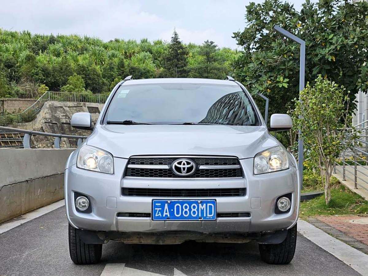 2009年9月豐田 RAV4榮放  2009款 2.4L 自動豪華導航版