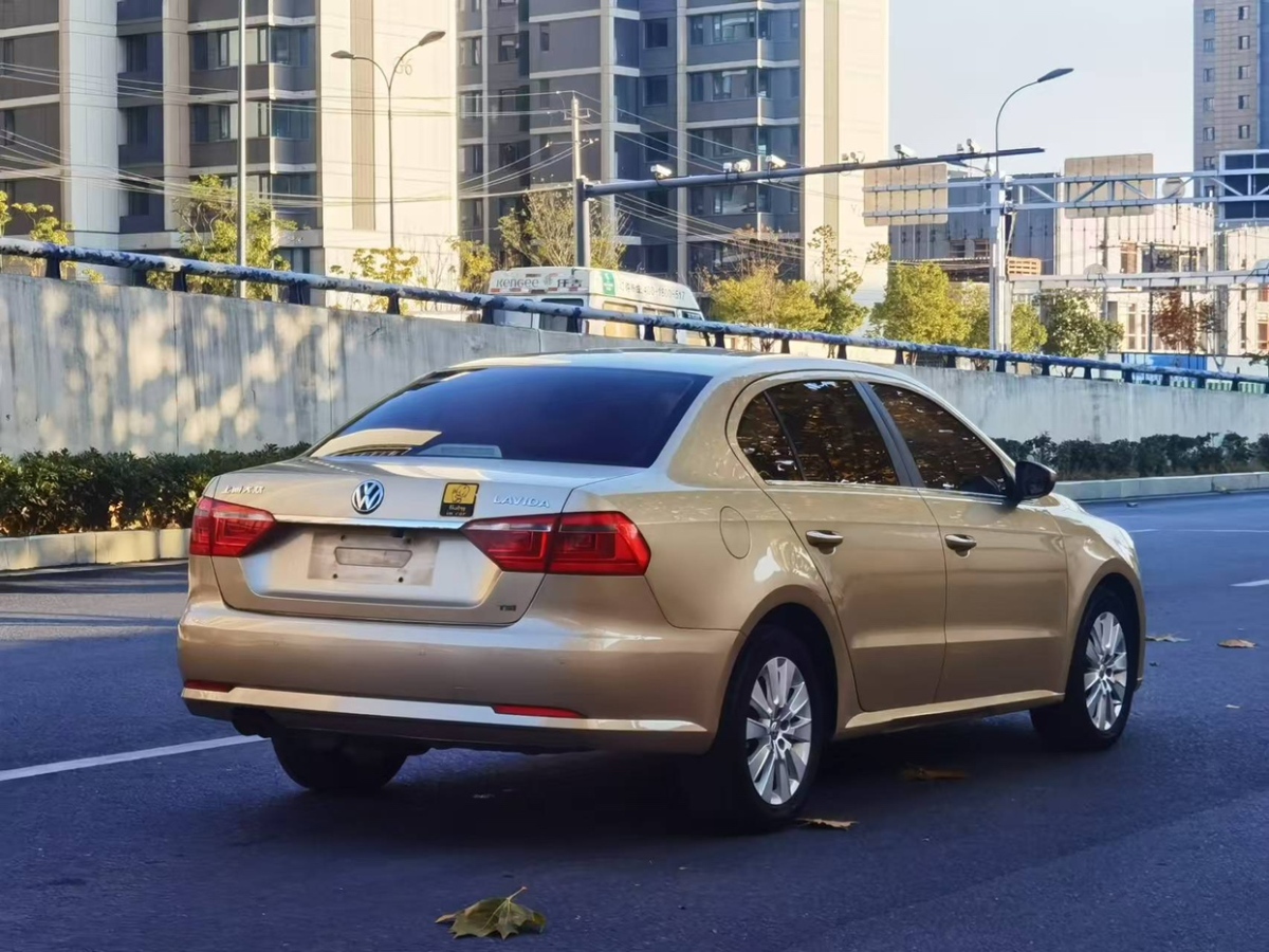 大眾 朗逸  2013款 1.4TSI DSG舒適版圖片