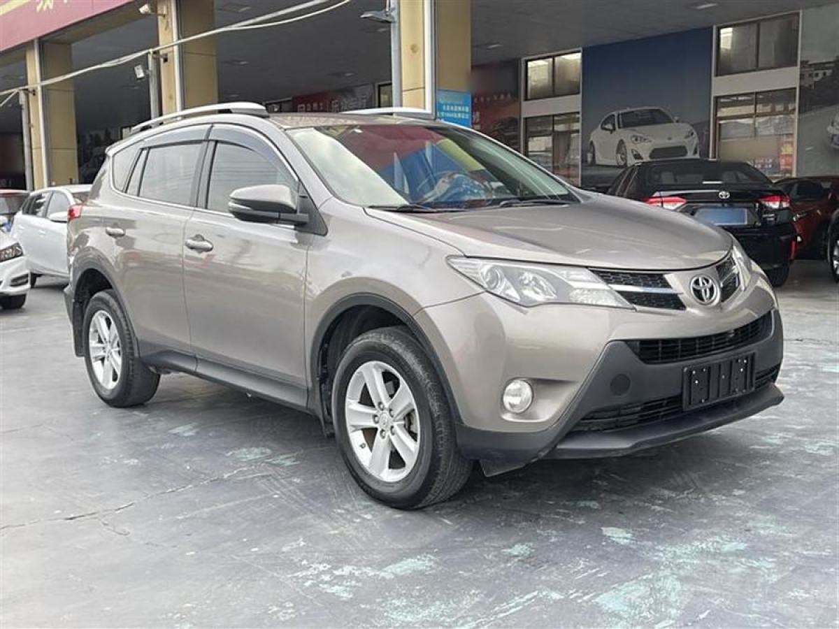 豐田 RAV4榮放  2013款 2.0L CVT兩驅(qū)都市版圖片