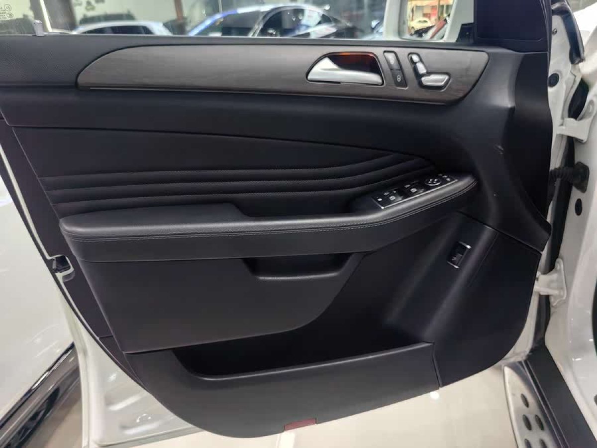 奔馳 奔馳GLE轎跑  2015款 GLE 320 4MATIC 轎跑SUV圖片