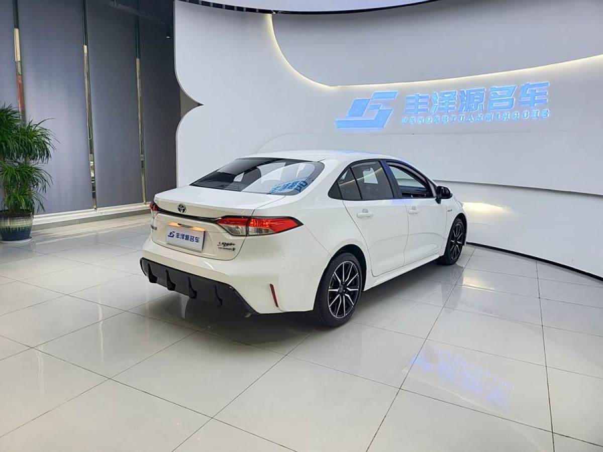 豐田 雷凌  2023款 智能電混雙擎 1.8L 運(yùn)動版圖片