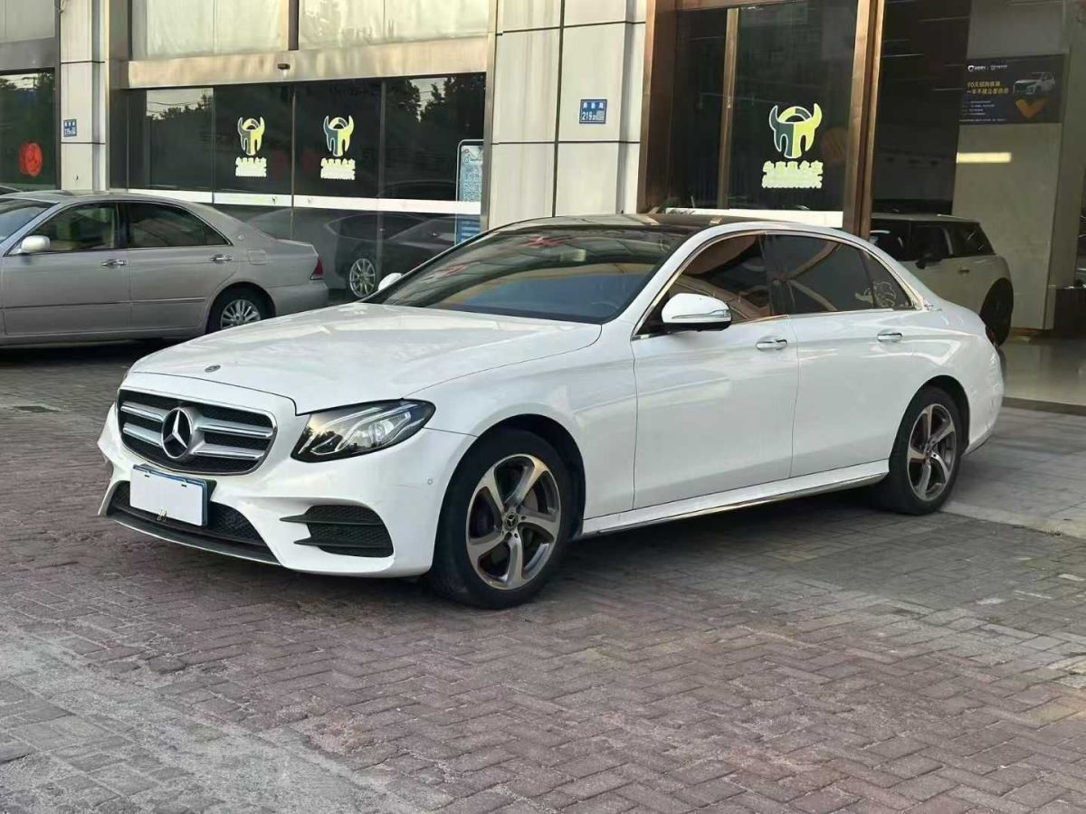 奔馳 奔馳E級(jí)  2019款 E 200 L圖片