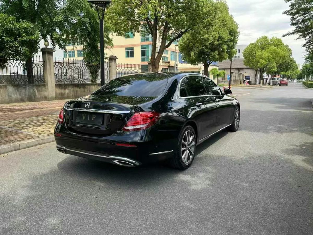 奔馳 奔馳E級  2019款 E 300 L 豪華型圖片
