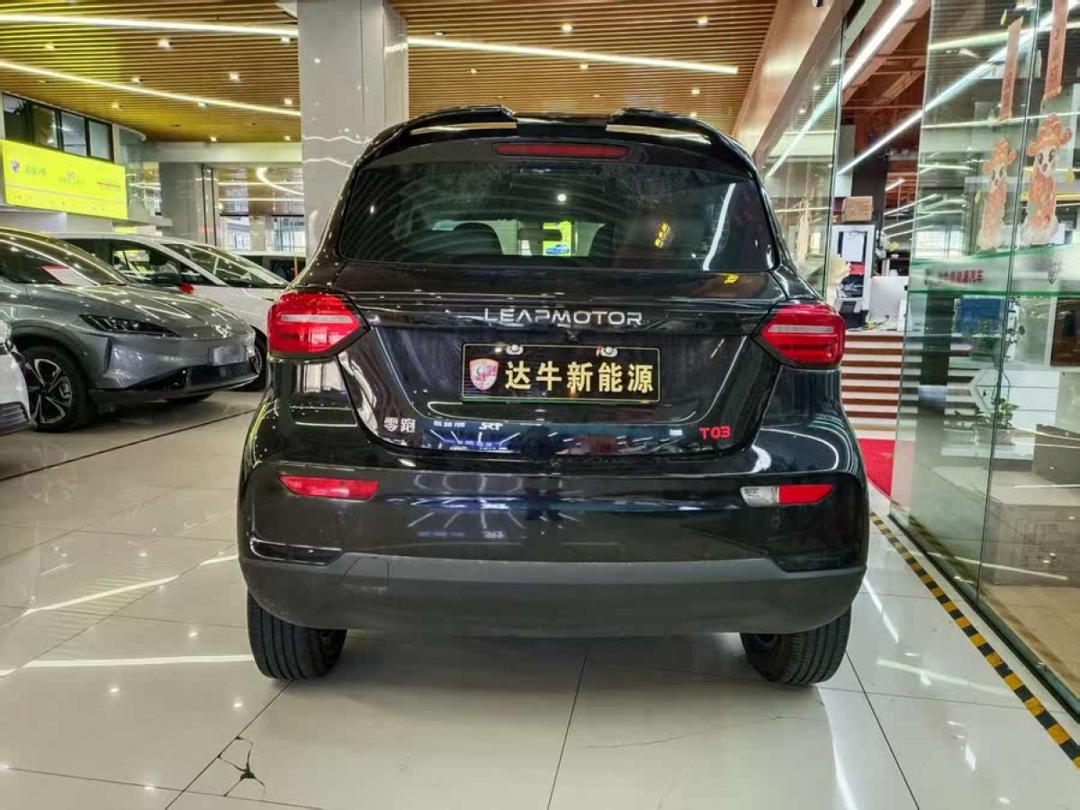 零跑 零跑T03  2022款 皓玉版圖片