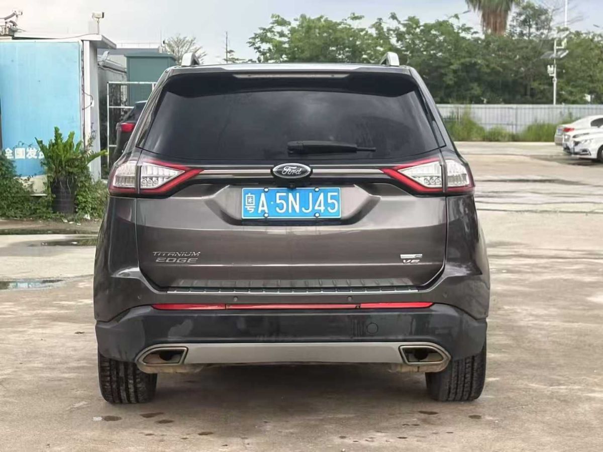 福特 銳界  2015款 2.0T GTDi 兩驅(qū)精銳型圖片