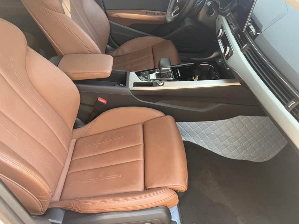 奧迪 奧迪A5  2023款 Sportback 40 TFSI 時(shí)尚動感型圖片