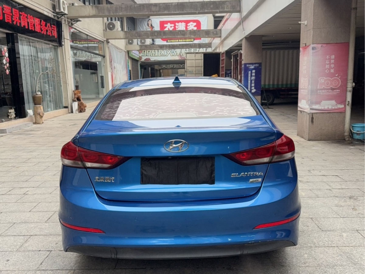 現(xiàn)代 領(lǐng)動  2016款 1.6L 自動智炫?豪華型圖片