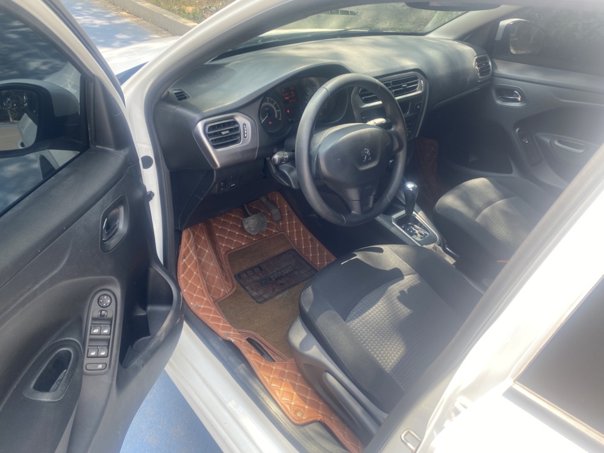 標(biāo)致 301  2014款 1.6L 自動舒適版圖片