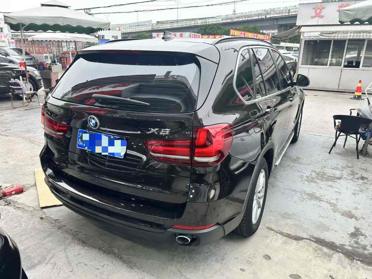 寶馬 寶馬X5  2014款 xDrive35i 領(lǐng)先型圖片