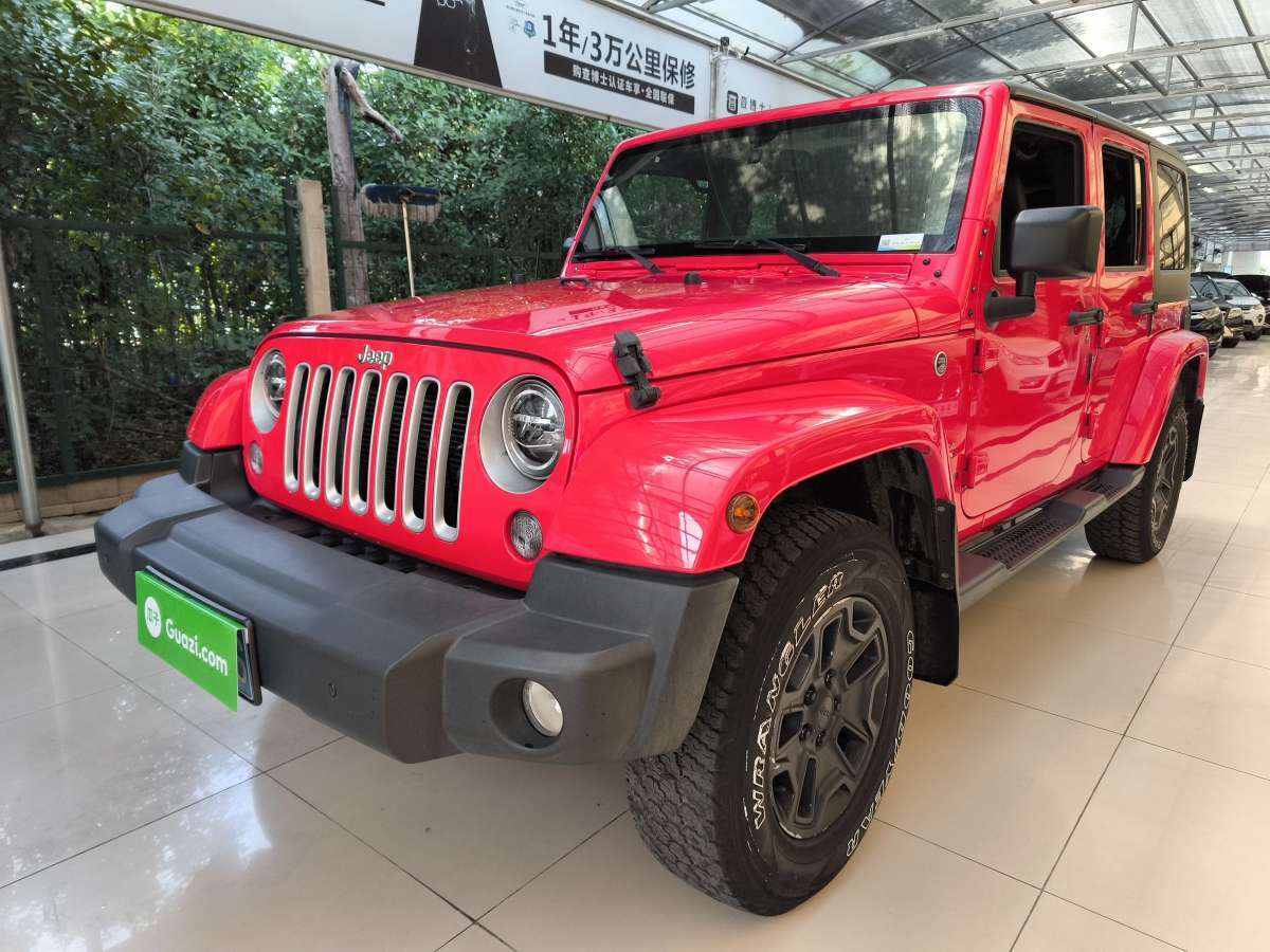 Jeep 牧馬人  2017款 3.0L Sahara 四門舒享版圖片