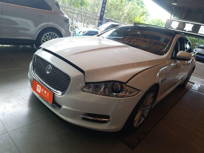 2016年1月 捷豹 XJ XJL 2.0T 兩驅(qū)尊享商務(wù)版圖片