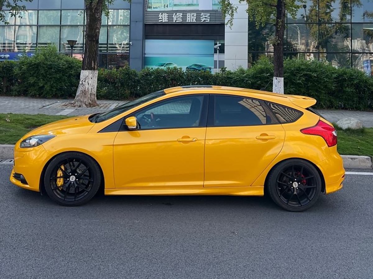 福特 ?？怂? 2013款 2.0T ST 橙色版圖片