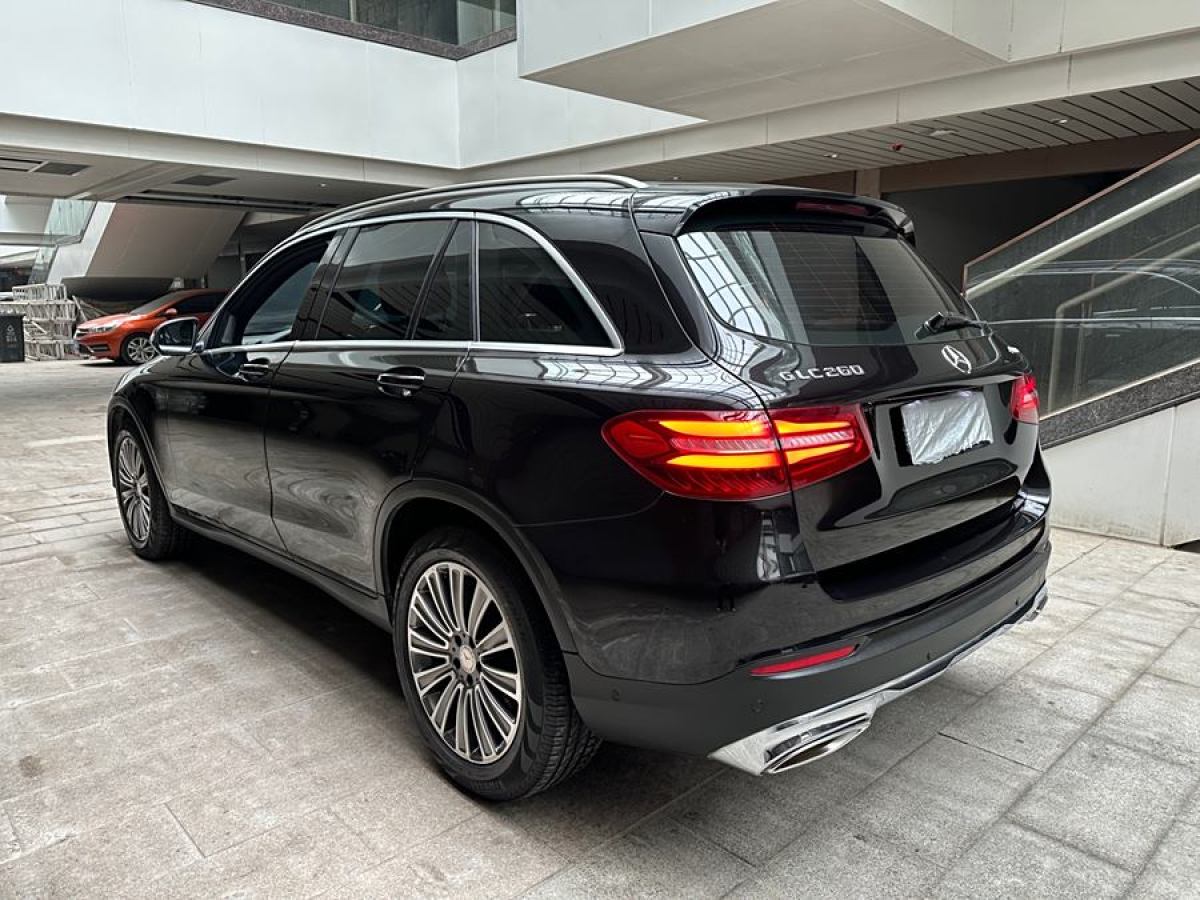 奔馳 奔馳GLC  2016款 GLC 260 4MATIC 動(dòng)感型圖片