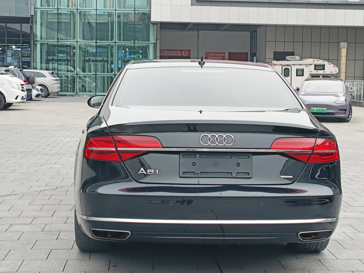 奧迪 奧迪A8  2017款 A8L 45 TFSI quattro豪華型圖片