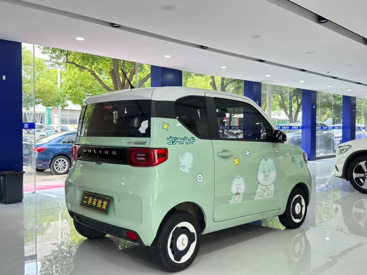 五菱 宏光MINIEV  2021款 馬卡龍夾心款 120km 磷酸鐵鋰圖片