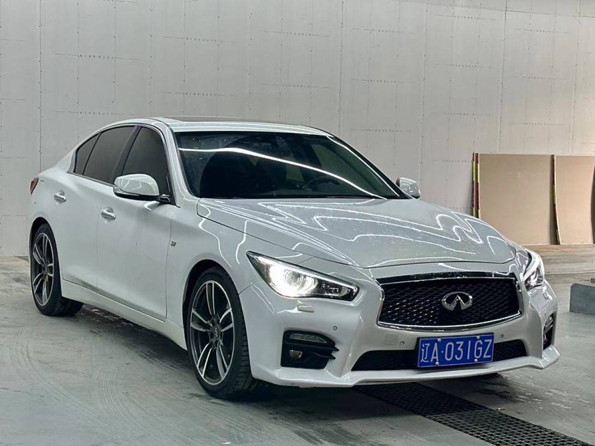 2015年12月英菲尼迪 Q50  2014款 3.7L 舒適版