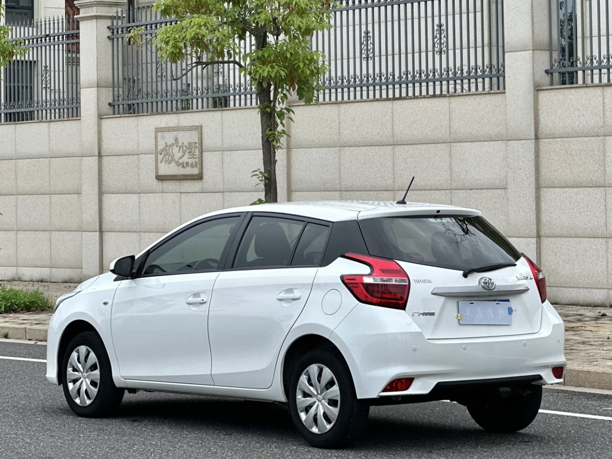 豐田 YARiS L 致炫  2022款 1.5L CVT領(lǐng)先PLUS版圖片