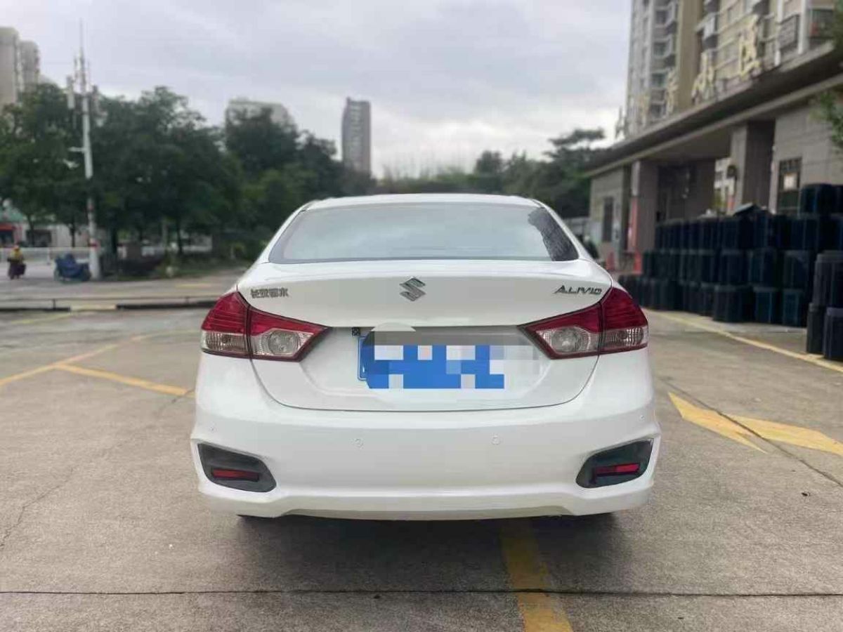 鈴木 啟悅  2015款 1.6L 自動舒享型圖片