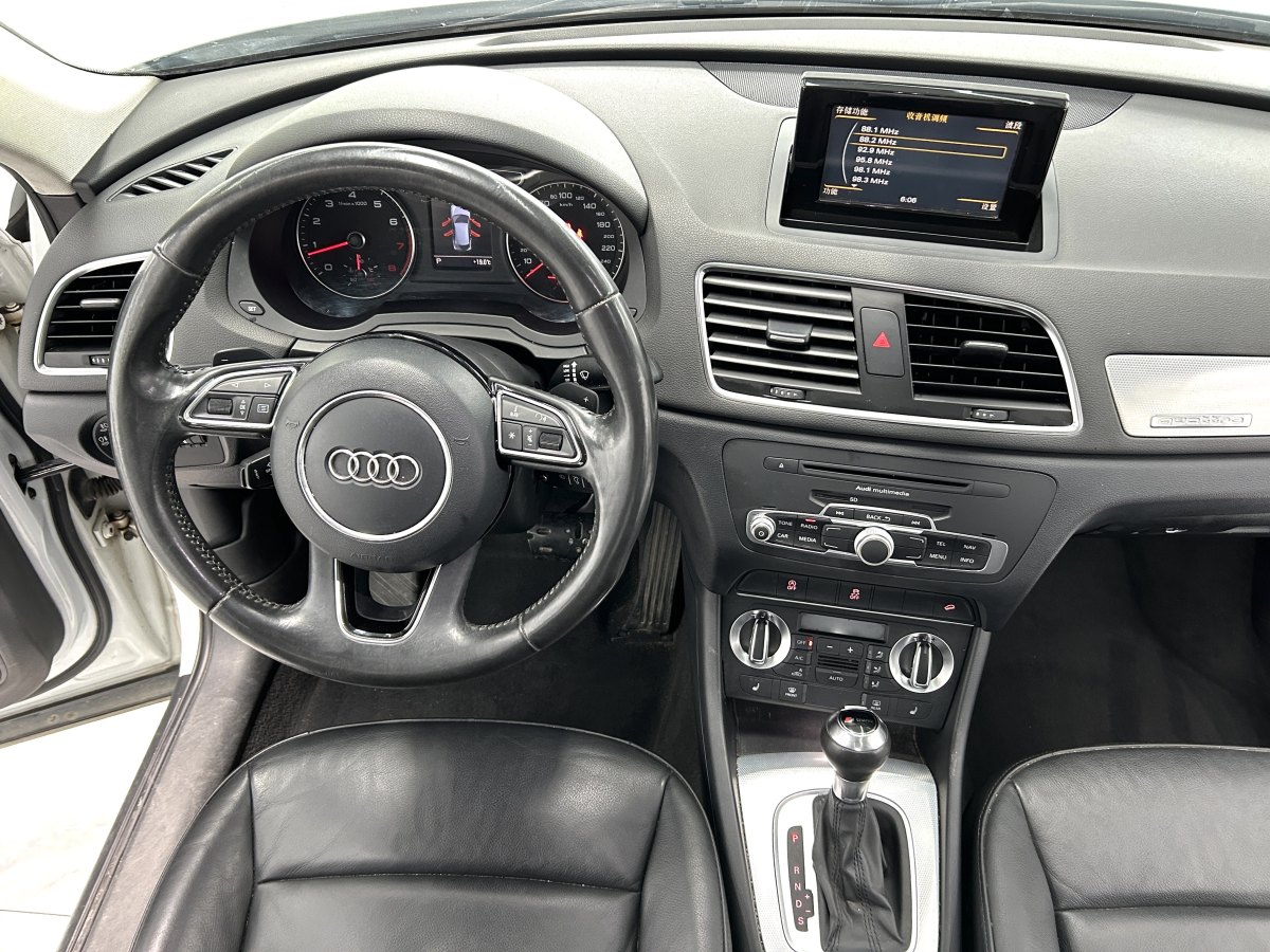 奧迪 奧迪Q3  2013款 35 TFSI quattro 舒適型圖片