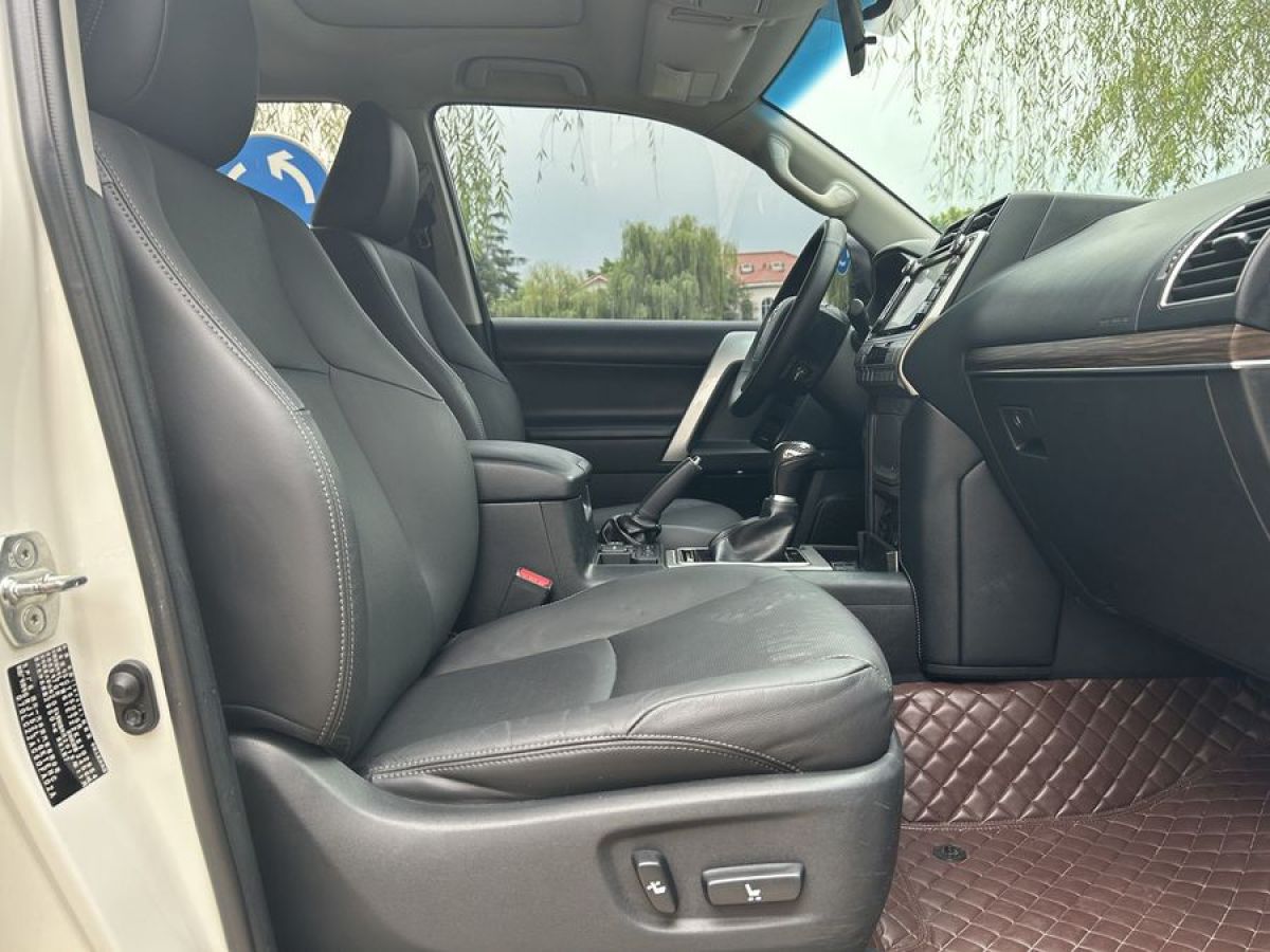 丰田 普拉多  2018款 3.5L 自动TX-L NAVI后挂备胎图片