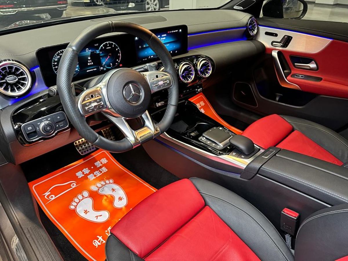 奔馳 奔馳CLA級(jí)AMG  2024款 改款 AMG CLA 35 4MATIC圖片