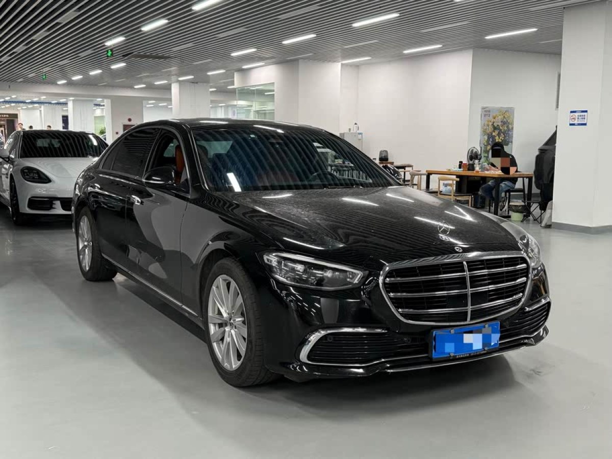 奔馳 奔馳S級  2022款 改款 S 400 L 商務(wù)型圖片